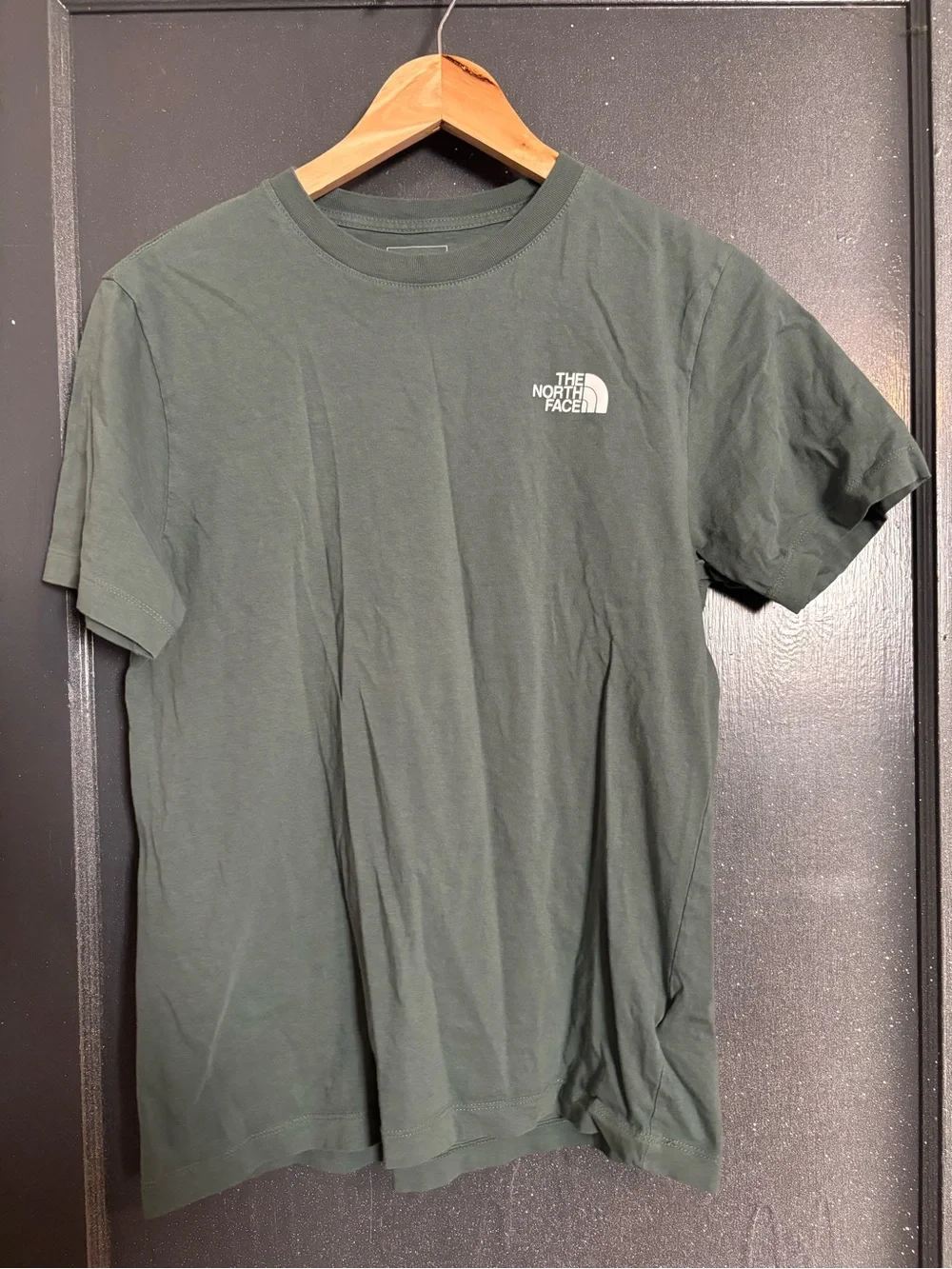 The North Face Men's Crewneck Tee — Hunter Green